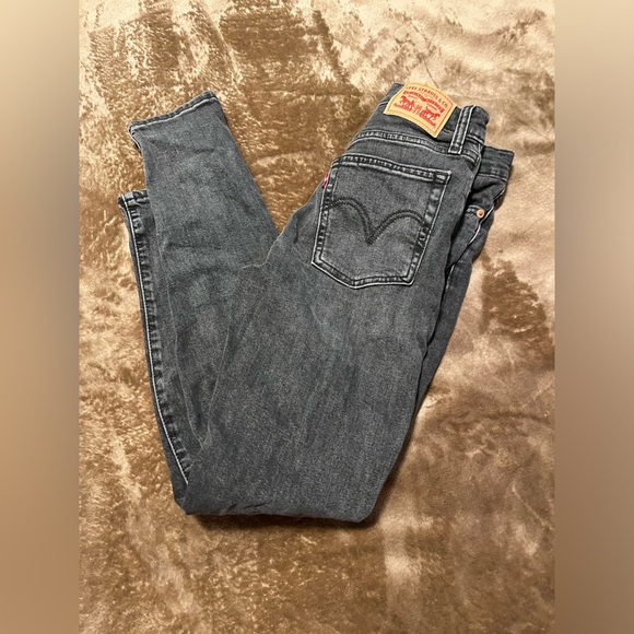 Levi’s Wedgie Skinny - Size 25, Black Wash, NWOT - Picture 1 of 3